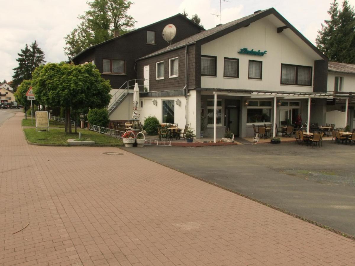 Hotel-Lindenhof Rauschenberg Exterior foto